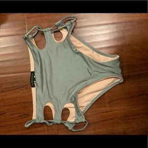 Kendall & Kylie open side bikini bottoms